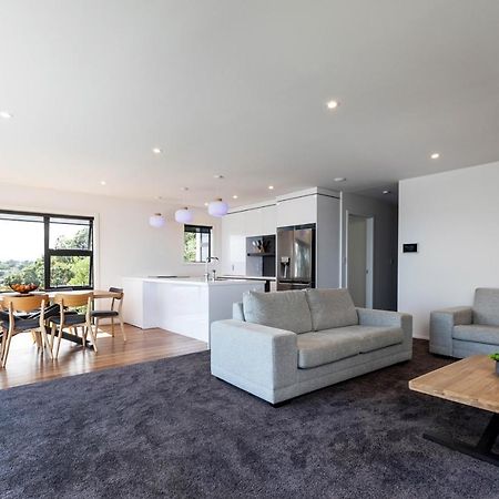 Oakura Beach Front Apartments Eksteriør billede