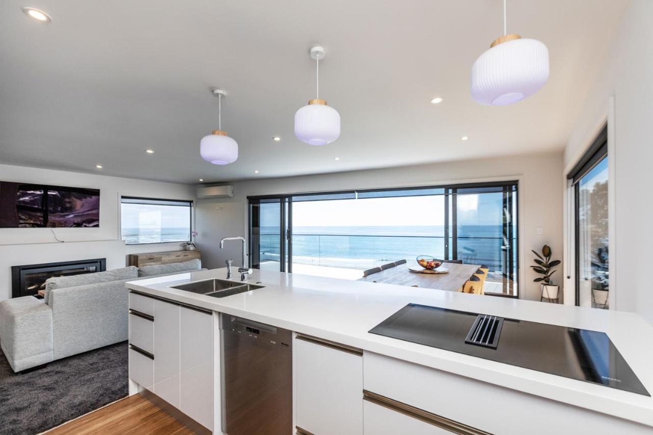 Oakura Beach Front Apartments Eksteriør billede