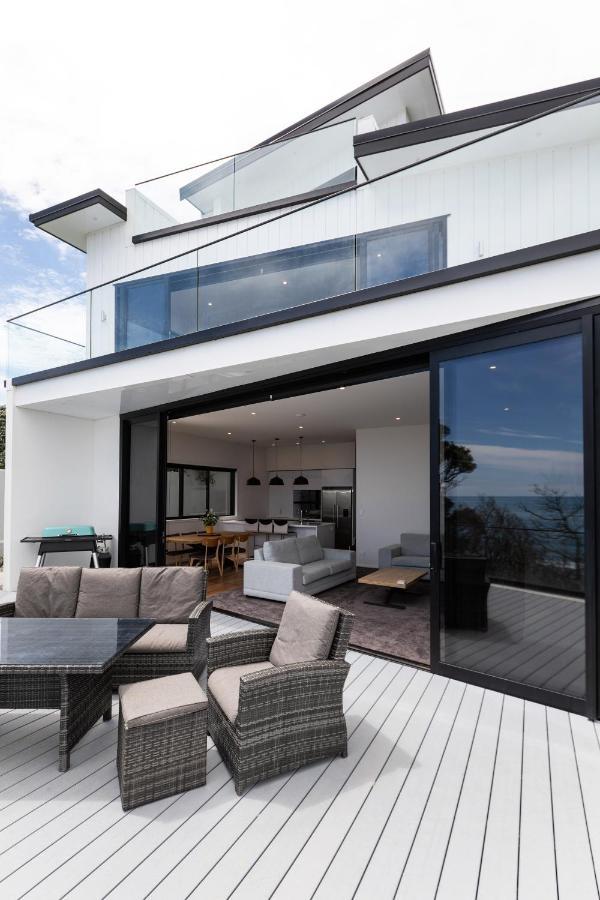 Oakura Beach Front Apartments Eksteriør billede