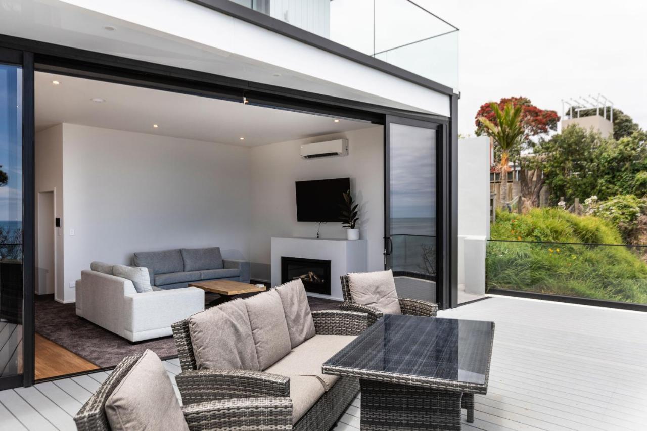 Oakura Beach Front Apartments Eksteriør billede